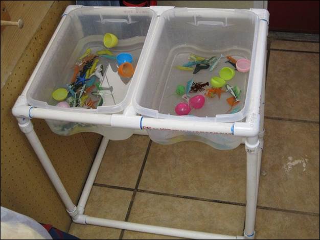 16. Children’s Sensory Table DIY