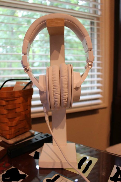 2. Simple DIY Headphone Stand