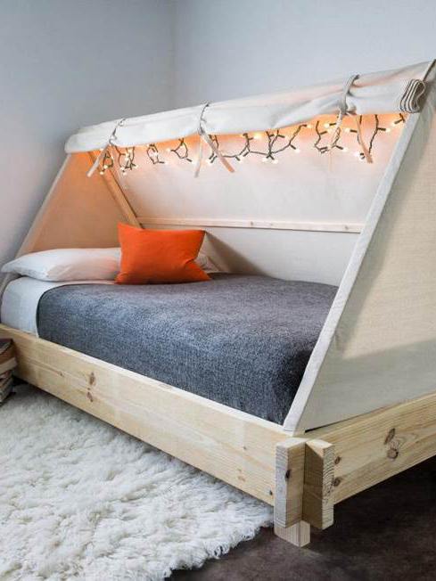 12 Diy Bed Tent Easy To Build Tips, How To Make Your Own Bunk Bed Tent