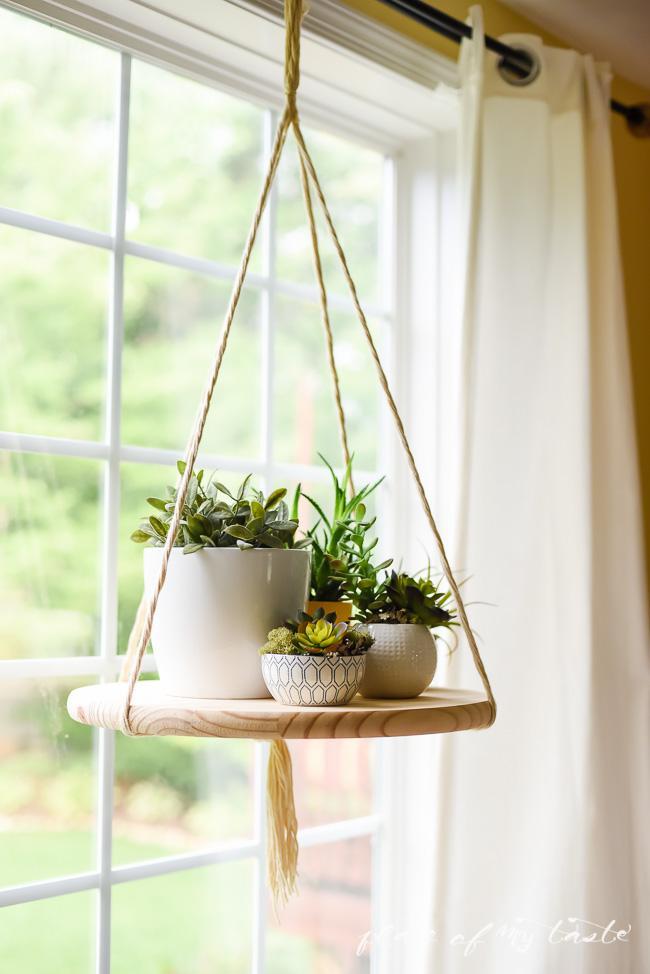 2. DIY Round Hanging Shelf