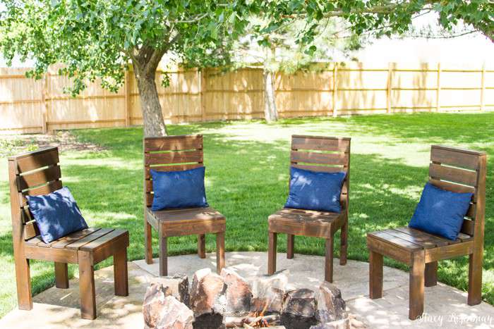 22. DIY Outdoor Chairs