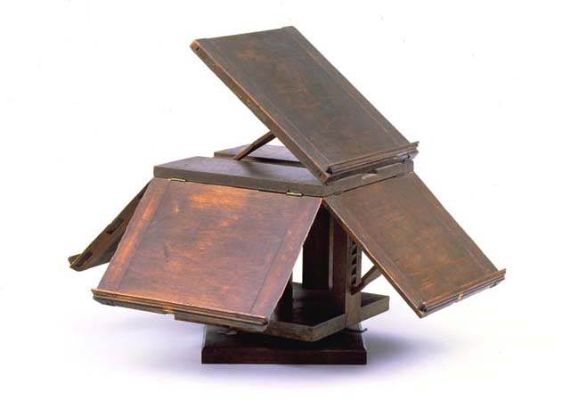 25. Thomas Jefferson Bookstand