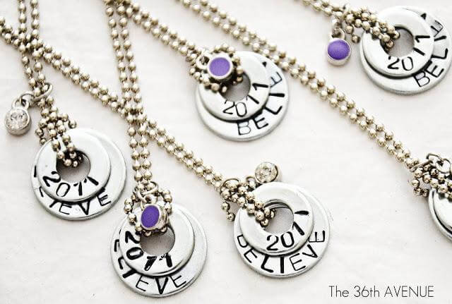 39. DIY Stamped Washer Necklace