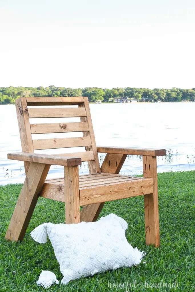 7. DIY Outdoor Lounge Chair Build Plans