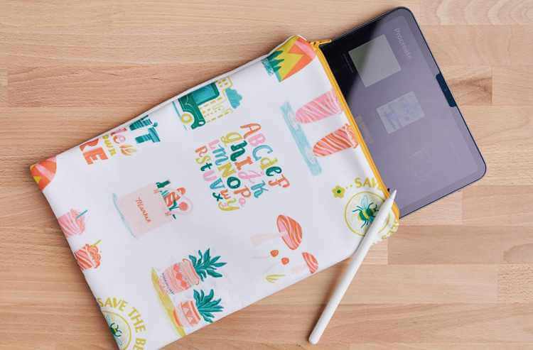 9. DIY Tablet Case