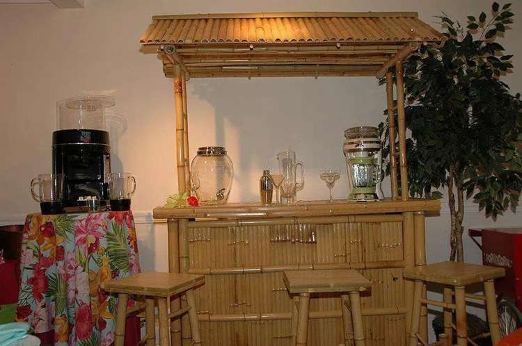 9. Easy DIY Tiki Bar