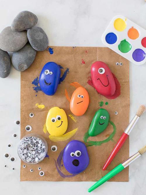 DIY Pet Rocks Ideas