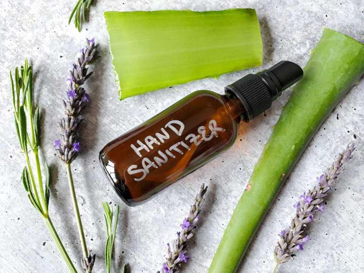 18. DIY Hand Sanitizer With Alcohol And Aloe Vera
