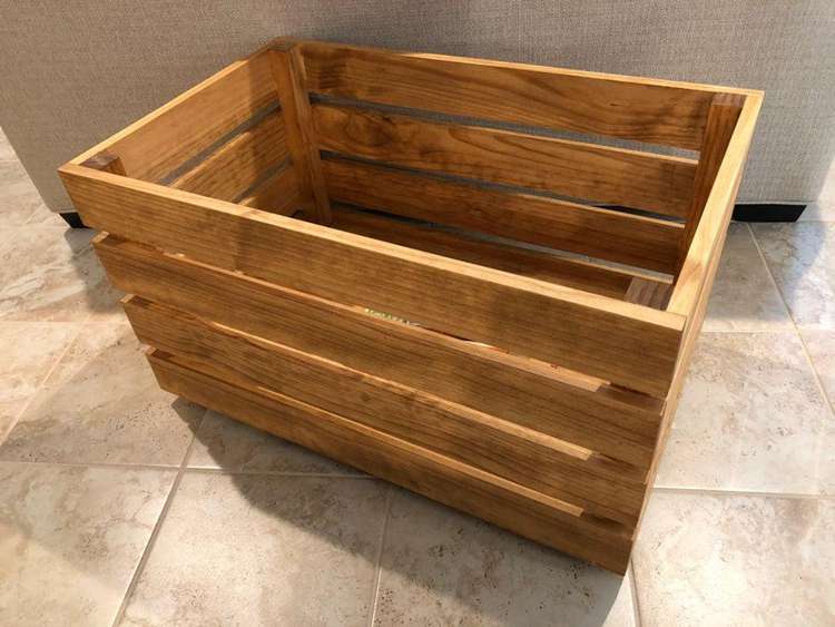 13. DIY Simple Toy Box