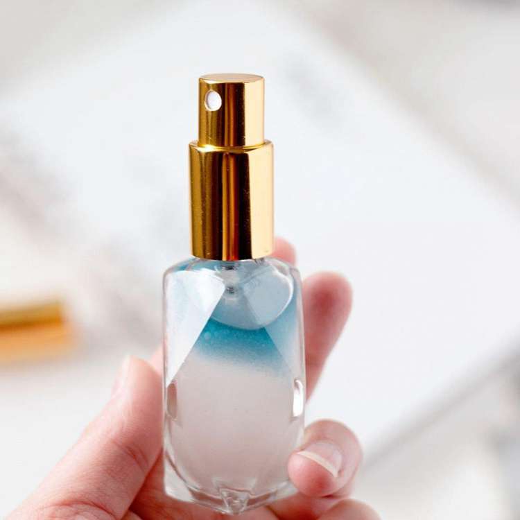 15. DIY Essential Oil Perfume