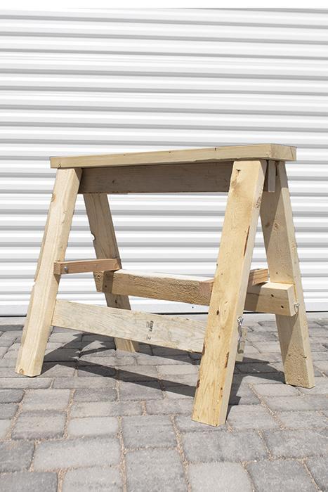 16. Heavy Duty Folding Sawhorse DIY