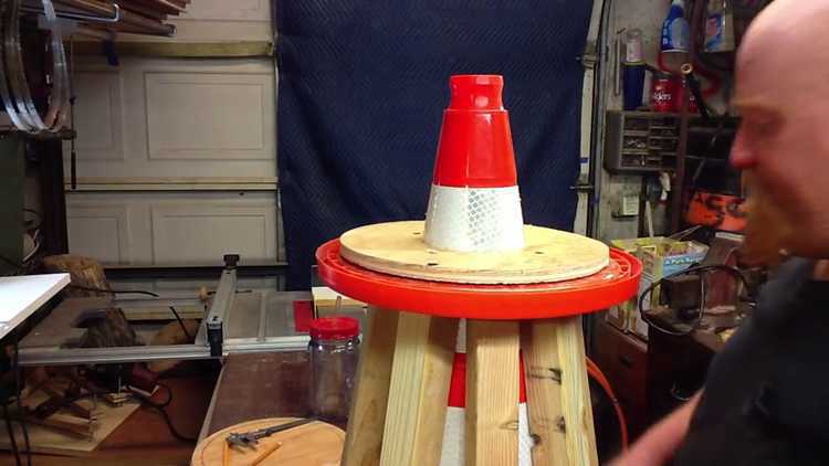 18. How to Make a Street Cone Cyclone Dust Collector