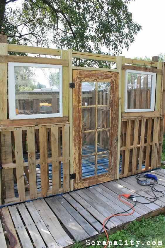 24. DIY Pallet Shed Build