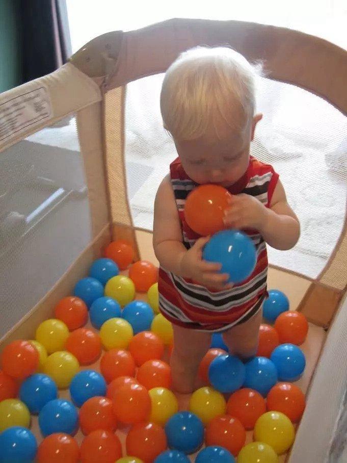 24. Homemade Ball Pit For Babies