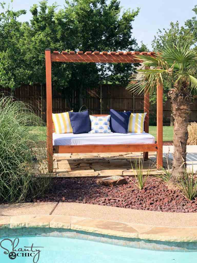 4. DIY Outdoor Daybed