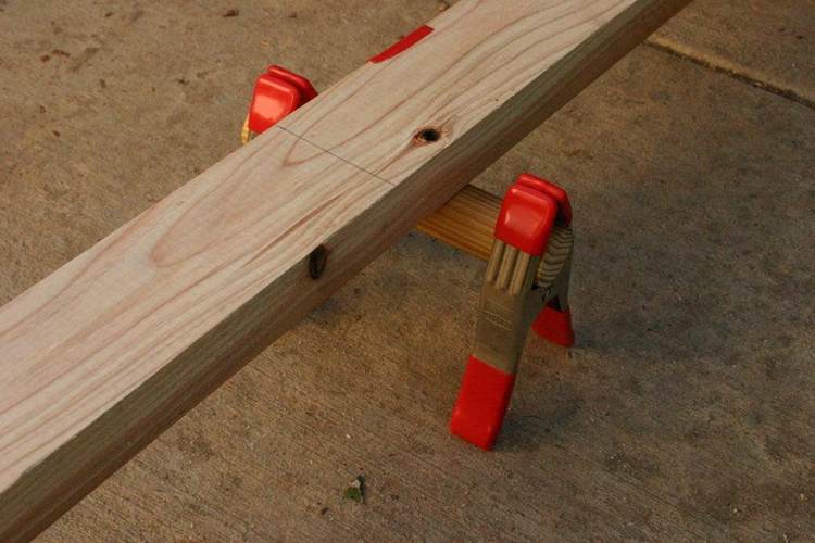 6. DIY Micro Sawhorse