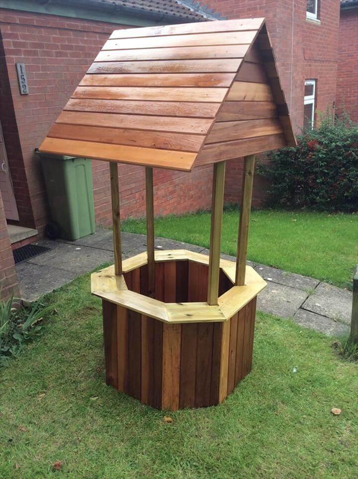 8. DIY Wood Pallet Wishing Well