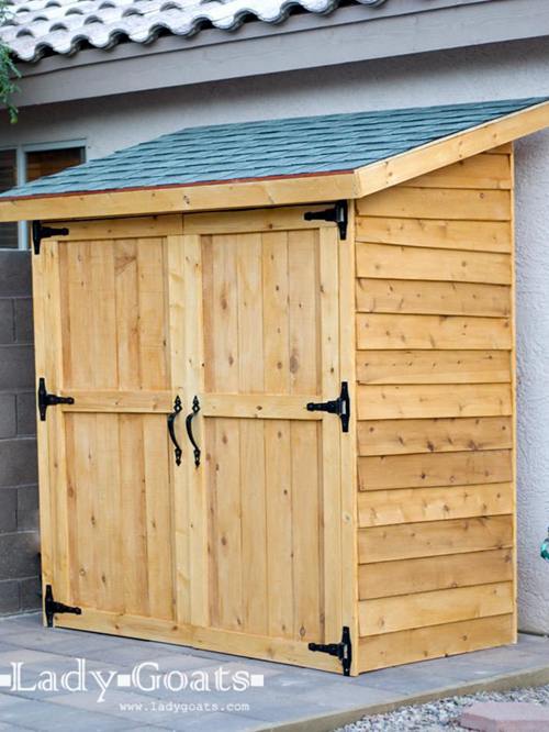 DIY Wood Shed