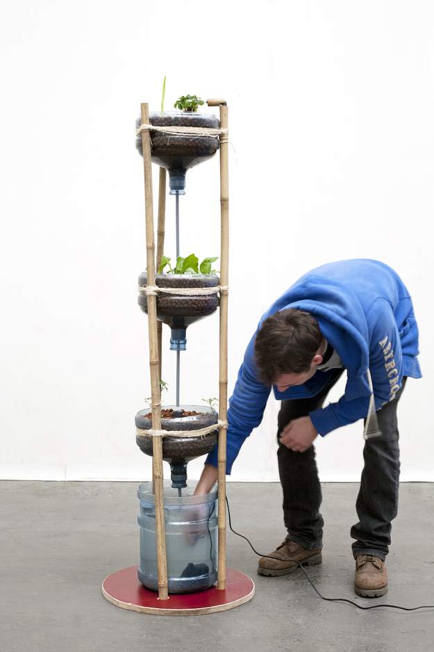 19. Miniponics Garden Tower