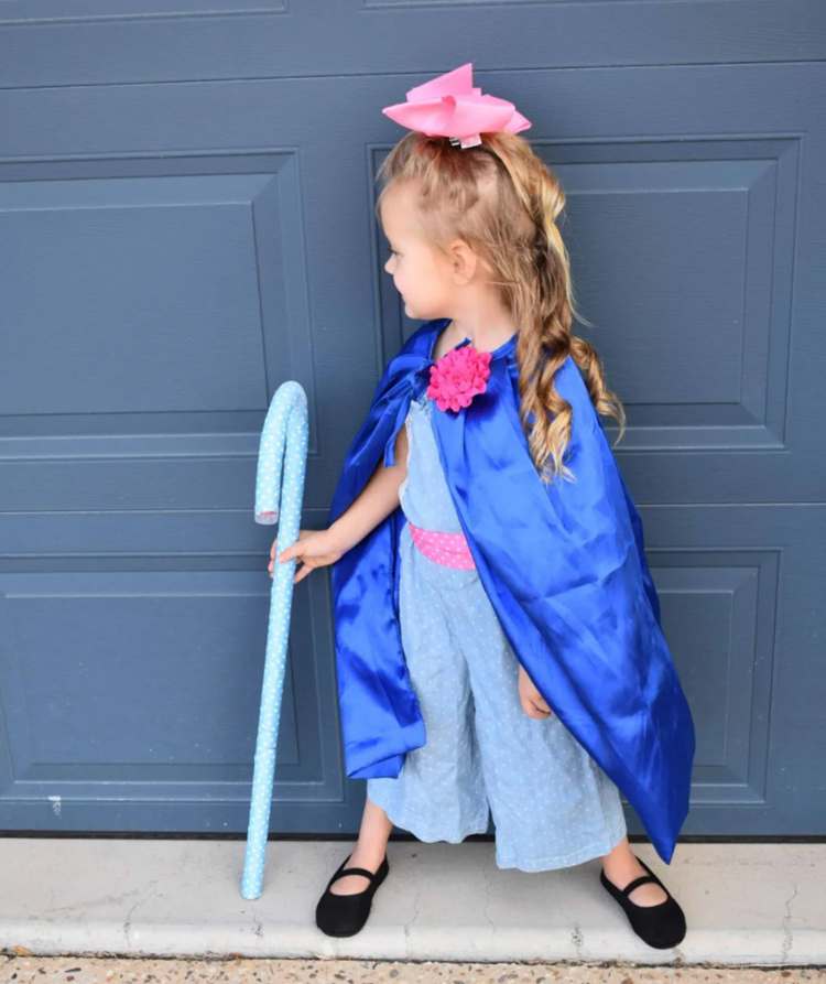 3. DIY Bo Peep Costume For Kids
