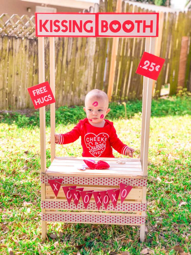 1. Kissing Photo Booth For Kids