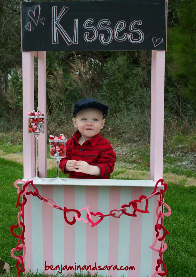 10. Kissing Booth For Kids