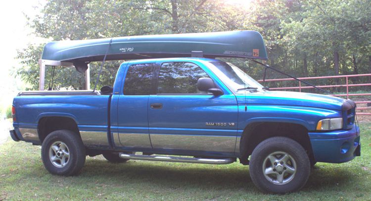 2. DIY Pick Up Truck Canoe Rack