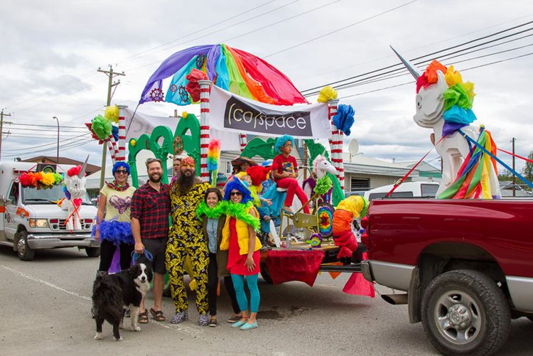 8. DIY Maker Space Parade Float