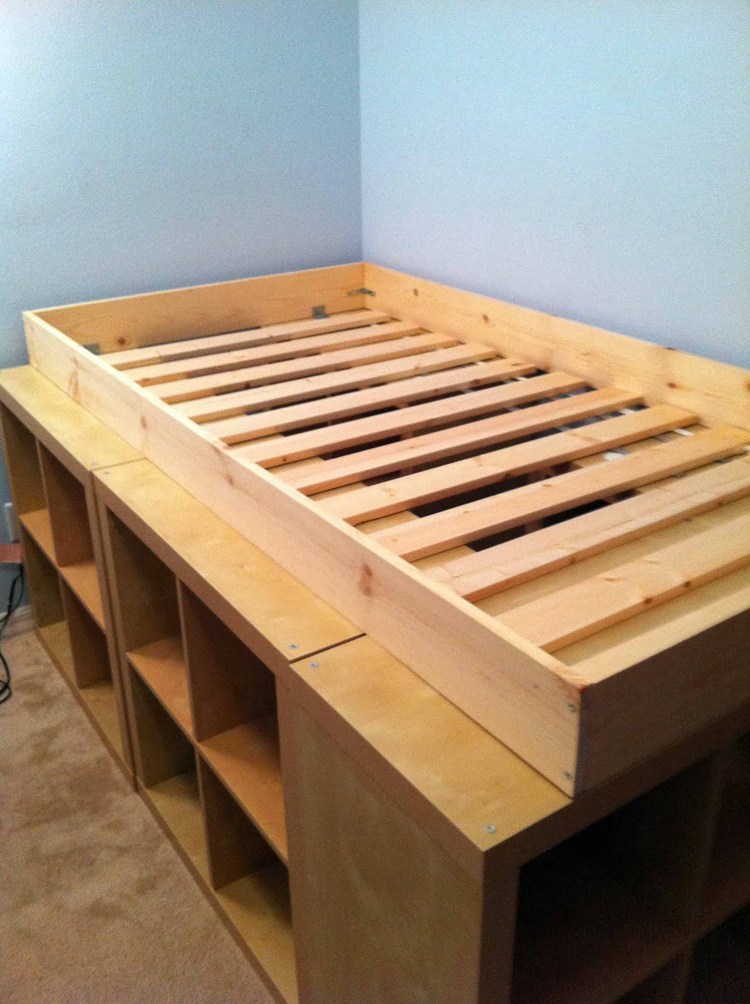 Expedit Storage Bed