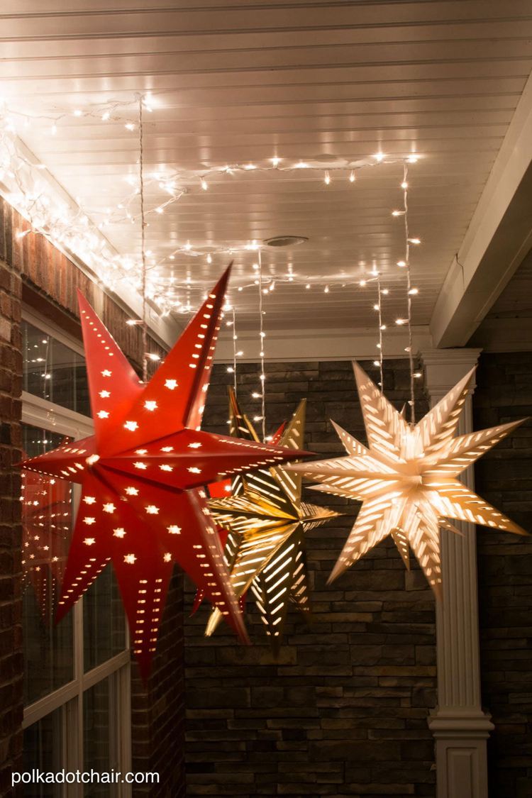 105. Hanging Star Lanterns