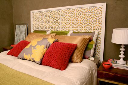 19. Doormat Headboard