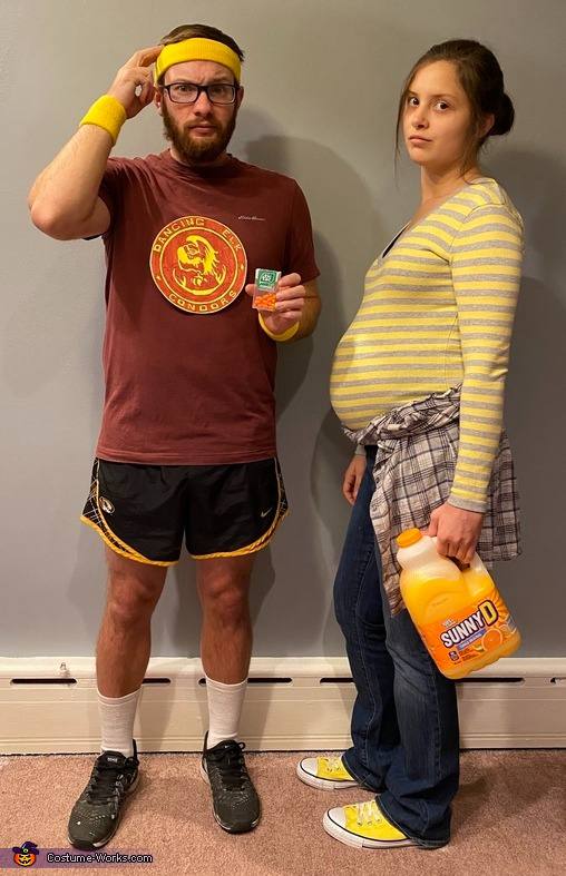 50. Juno and Bleeker Halloween  Costumes for Couples