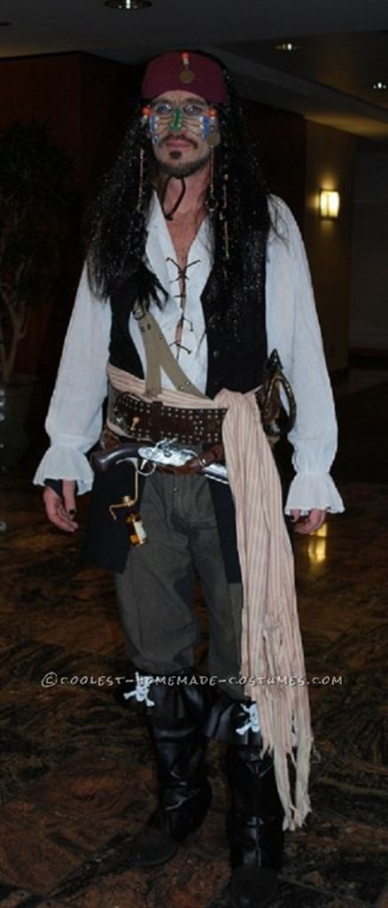 15. DIY Cool Captain Sparrow Costume