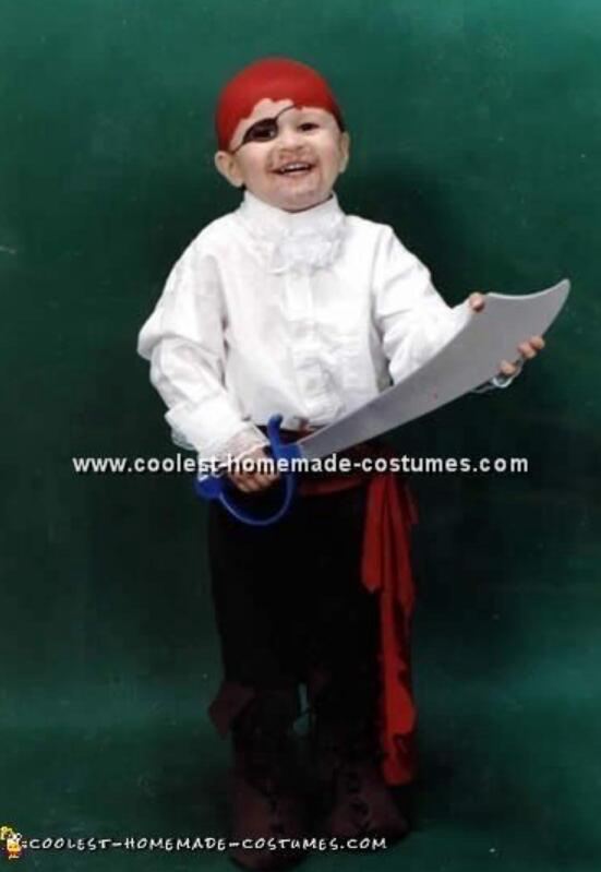 19. Amazing Toddler Pirates Costume