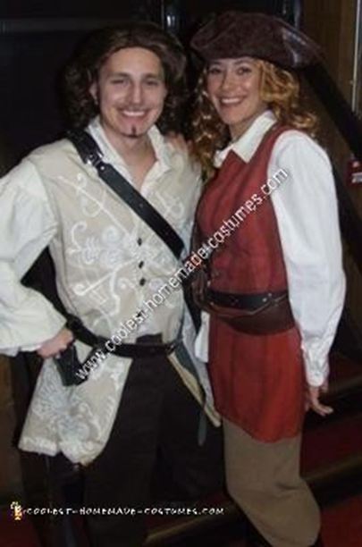 60. Elizabeth Swann DIY Pirates Costume